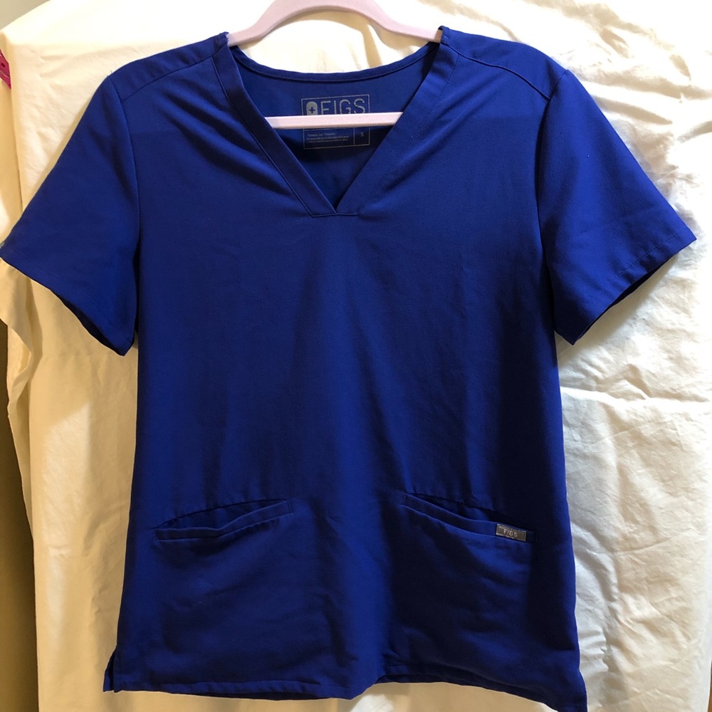 Figs Scrub Top